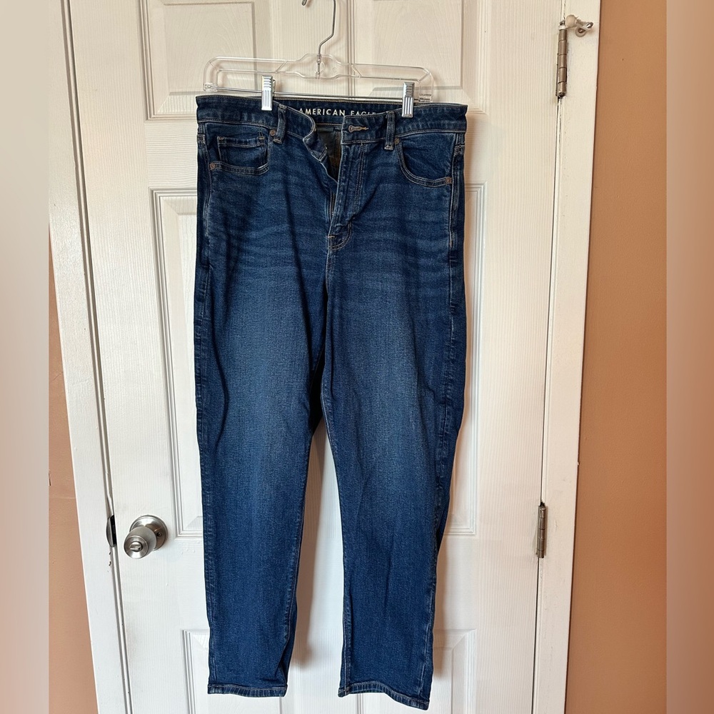 American Eagle Mom Jean